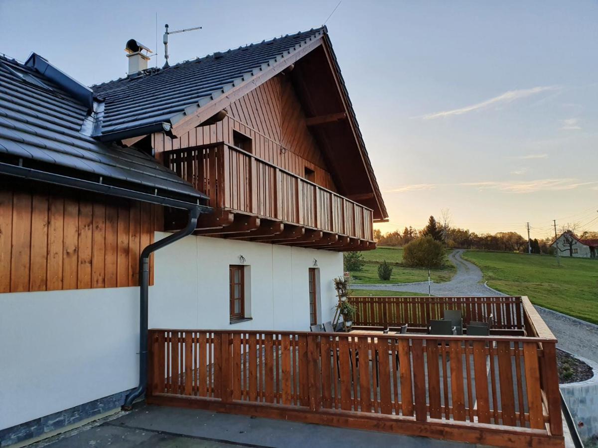 Penzion Stribrnik Krásná Esterno foto