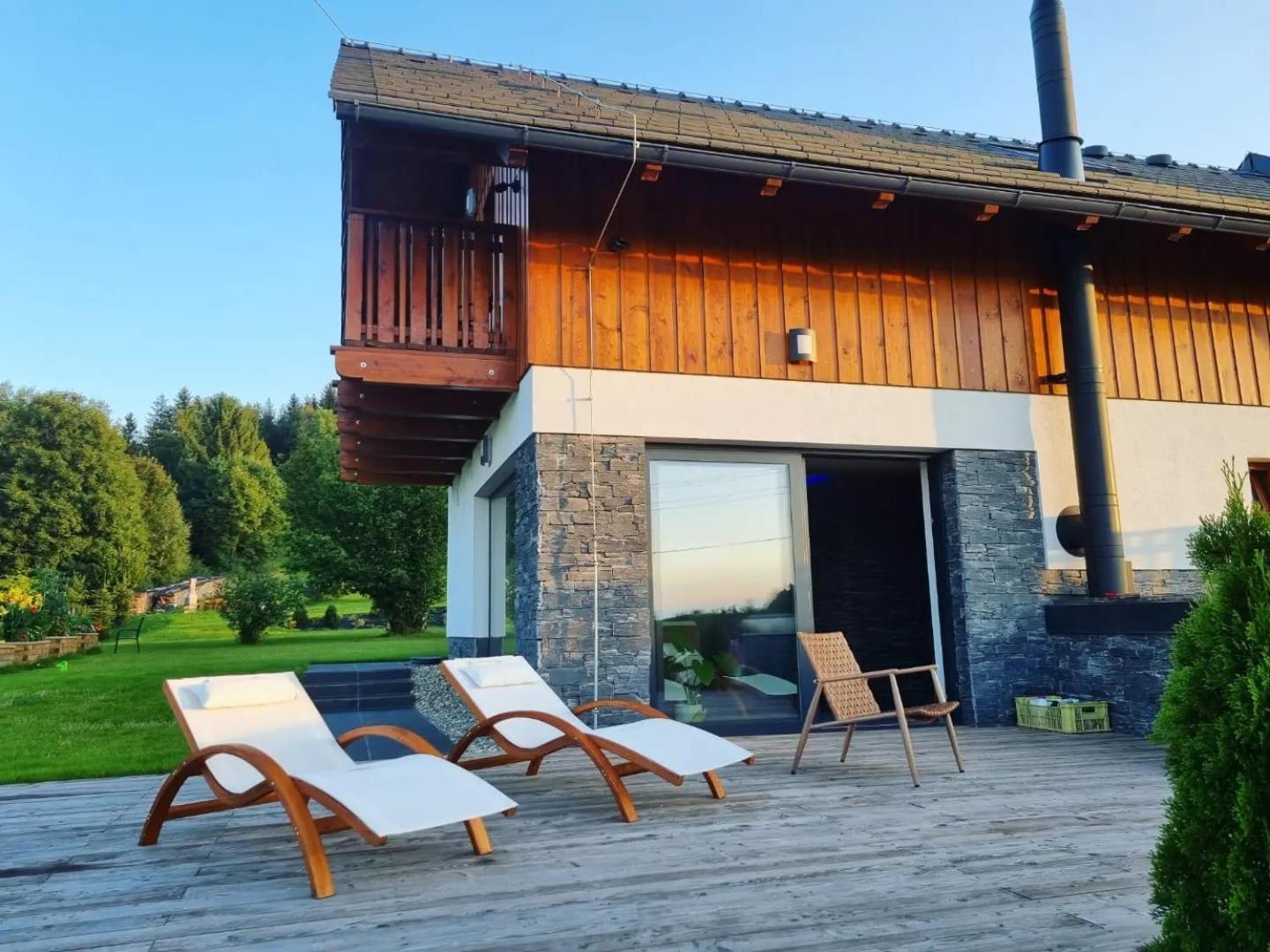 Penzion Stribrnik Krásná Esterno foto