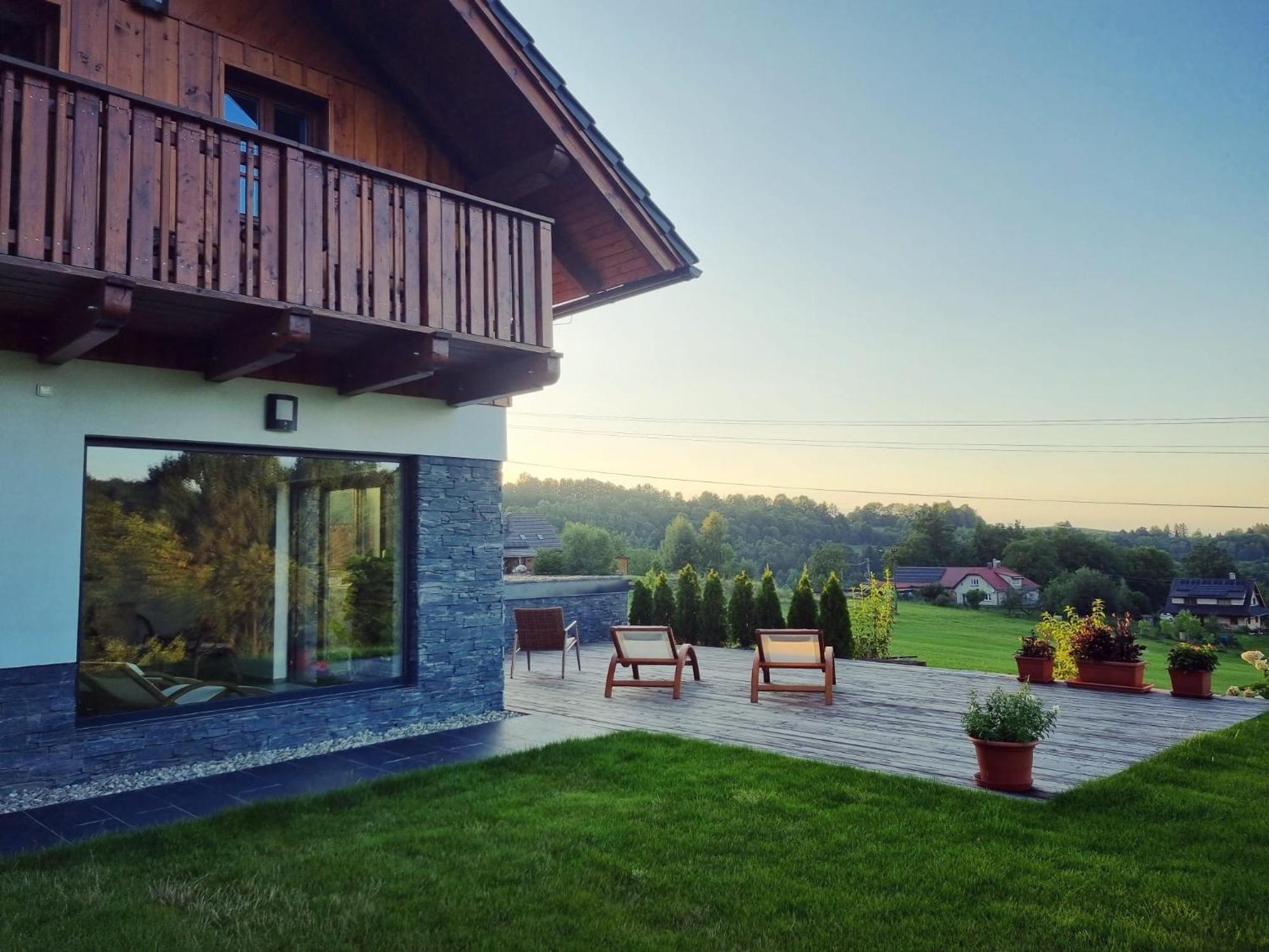 Penzion Stribrnik Krásná Esterno foto